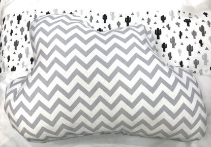 Εικόνα της Μαξιλάρι Handmade Cloud Chevron Grey