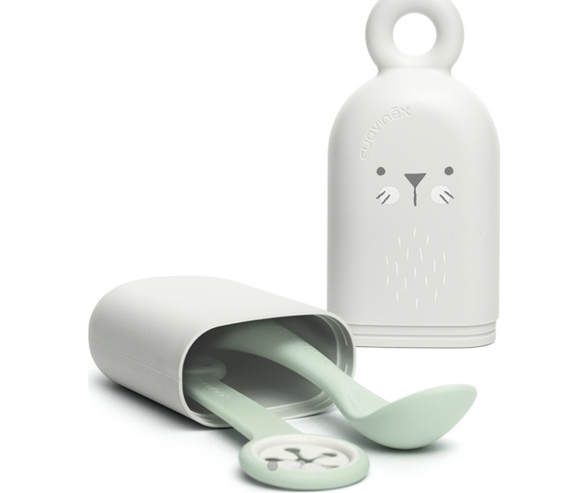 Εικόνα της Hygge  Green Θήκη με κουτάλι φαγητού & πιαστρακί πετσετούλας φαγητού Suavinex