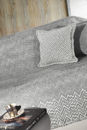 Εικόνα της Ριχτάρι Marvin Grey διθέσιομε 180x250 Guy Laroche