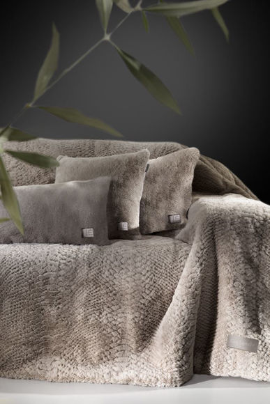 Εικόνα της Σετ  Ριχτάρι Crusty Mink 170x250 Guy Laroche
