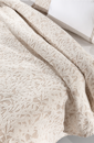 Εικόνα της Κουβέρτα Blossom Natural 260x250 Guy Laroche