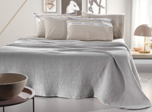 Εικόνα της Κουβέρτα Eternity Silver 160x240 Guy Laroche