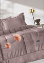 Εικόνα της Πάπλωμα Scarlett Amethyst 220x240 Guy Laroche