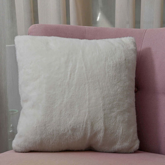 Εικόνα της Γούνινο Διακοσμητικό Μαξιλάρι (45x45) Pol Rugs & Mats Rabbit Ivory