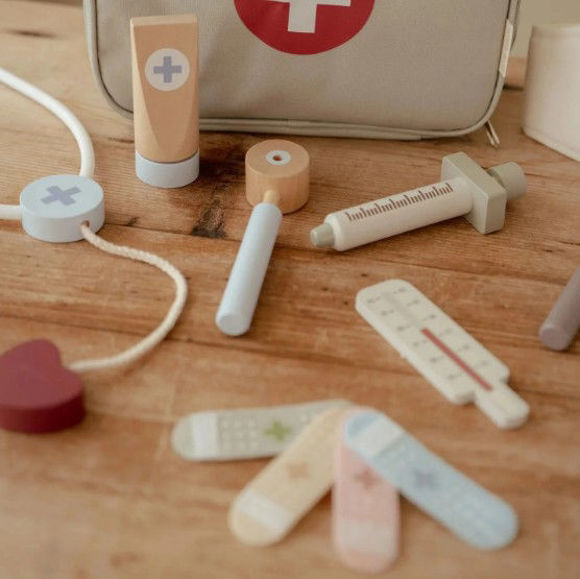 Εικόνα της LITTLE DUTCH. Βαλιτσάκι γιατρού με ξύλινα εργαλεία FSC