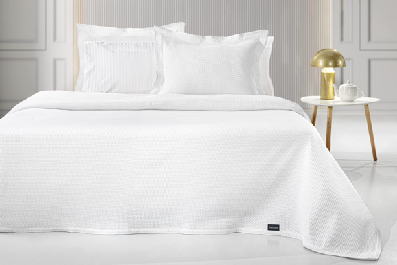 Εικόνα της Κουβέρτα Slalom White 245x260 Guy Laroche